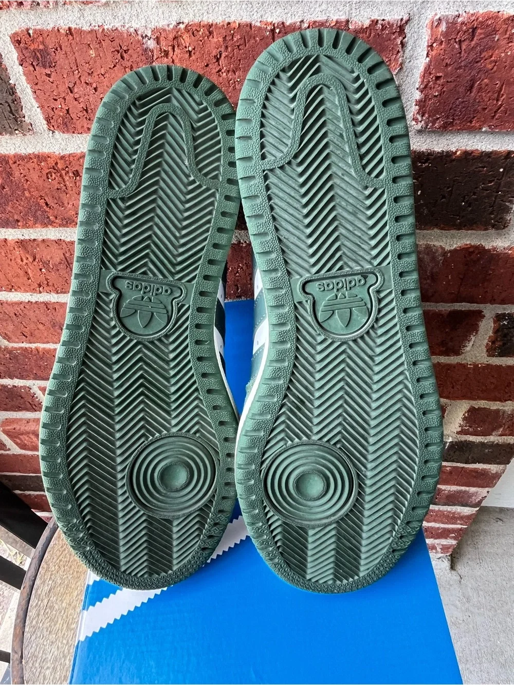 adidas Top Ten High-Top Sneakers in Green and White with Gold Dubrae
